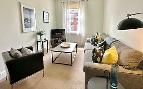 Luxury Apartment 6 Bluebridge With Free Allocated Parking